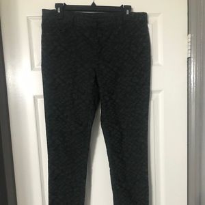 Simply Vera black/charcoal print jeans. EUC.